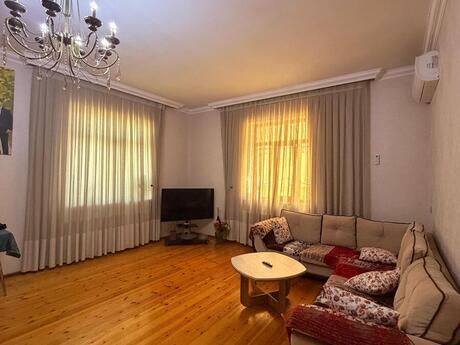 Elan №6266050 - Bakı, Badamdar q., 7 otaqlı, 220 m²