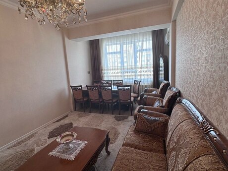 2 otaqlı mənzil, 82 m², İnşaatçılar: 185 000 ₼ 2