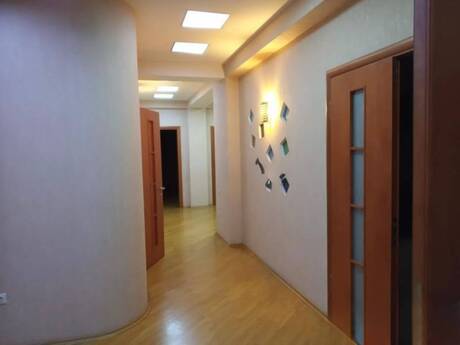 3 otaqlı köhnə tikili - Sahil m. - 110 m²
