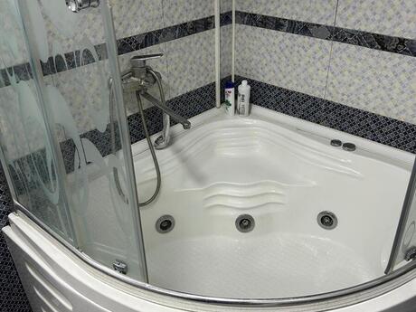 3 otaqlı köhnə tikili - Sahil m. - 110 m²