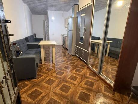 1 otaq · 35 m²
