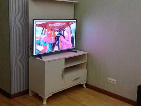2 otaqlı yeni tikili - 8-ci kilometr q. - 110 m²