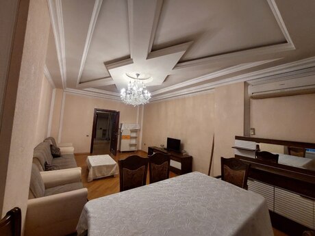 3 otaqlı yeni tikili - 20 Yanvar m. - 135 m²
