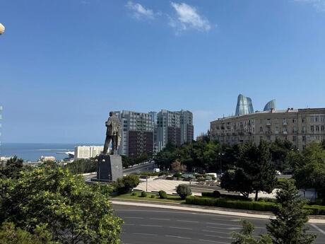 2 otaqlı köhnə tikili - İçəri Şəhər m. - 50 m²