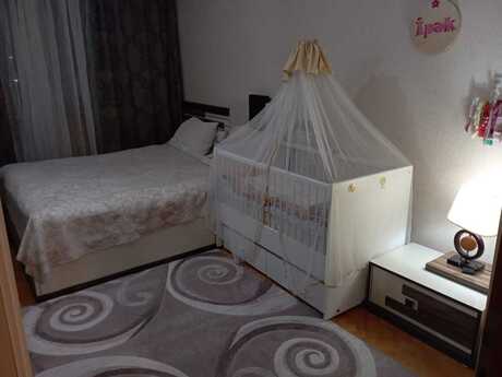 Elan №6266974 - Bakı, Xalqlar Dostluğu m., 3 otaqlı, 75 m², 9/9 mərtəbə