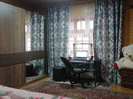 7 otaqlı həyət evi/bağ evi - Mərdəkan q. - 147 m²