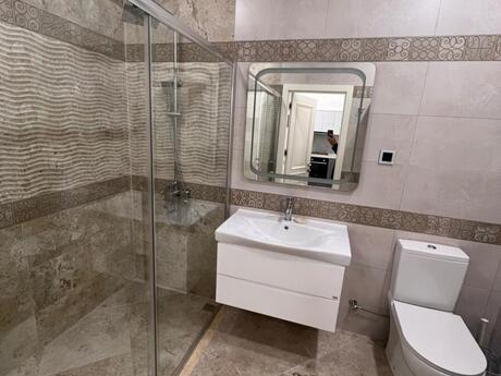 Сдаётся 2-комнатная квартира в новостройке, ЖК Grand Hayat, 70 м², 950 AZN/мес, фото 3 / 12