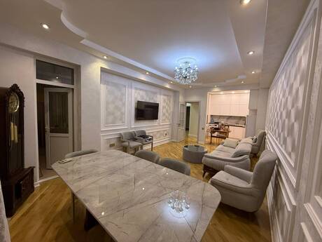 Elan №6267262 - Bakı, Elmlər Akademiyası m., 3 otaqlı, 106 m², 10/18 mərtəbə
