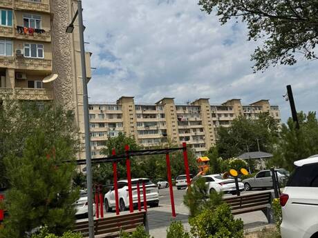 Elan №6267274 - Bakı, Xalqlar Dostluğu m., 2 otaqlı, 65 m², 2/5 mərtəbə