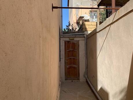 6 otaqlı həyət evi/bağ evi - Xətai r. - 180 m²