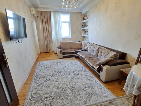 Elan №6267489 - Bakı, İnşaatçılar m., 3 otaqlı, 70 m², 5/15 mərtəbə