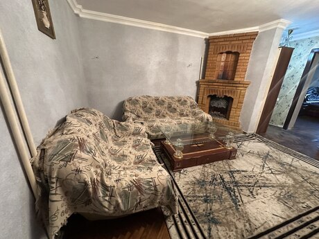 3 otaqlı köhnə tikili - Elmlər Akademiyası m. - 85 m²