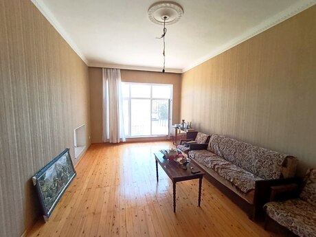 Elan №6267553 - Bakı, Novxanı q., 5 otaqlı, 110 m²