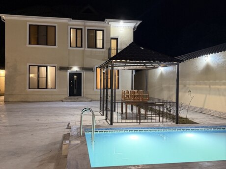 4 otaqlı həyət evi/bağ evi - Qəbələ - 200 m²