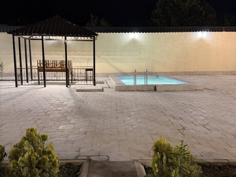 4 otaqlı həyət evi/bağ evi - Qəbələ - 200 m²