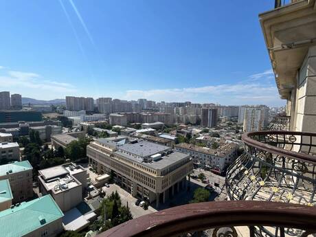4-room apartment, 205 m², Elmlər Akademiyası: 1 128 215 ₼ 4