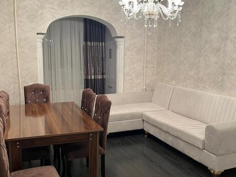 2 otaqlı köhnə tikili - Xalqlar Dostluğu m. - 60 m²