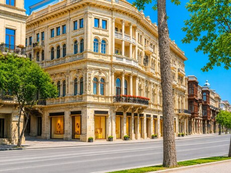 Elan №6267842 - Bakı, İçəri Şəhər m., 6 otaqlı, 365 m², 4/5 mərtəbə