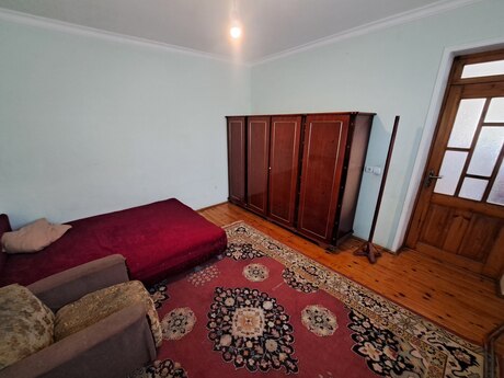 2 otaqlı həyət evi/bağ evi - Xırdalan - 55 m²