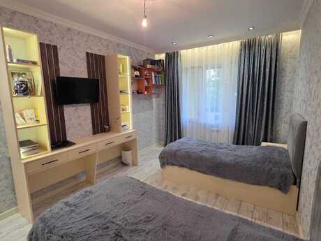 4 otaqlı köhnə tikili - Nərimanov r. - 100 m²