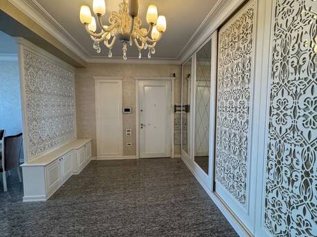 3 otaqlı mənzil, 169 m², Nizami: 500 000 ₼ 2