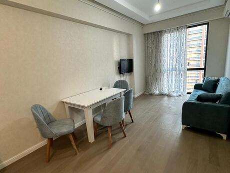 Kirayə 2 otaqlı mənzil, 45 m², İnşaatçılar: 680 ₼/ay 2