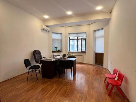Elan №6268198 - Bakı, Nərimanov r., 6 otaqlı, 200 m²