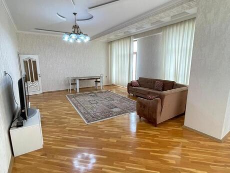 Объявление №6268253 - Баку, Насиминский  р., 3-комн., 130 м², 4/18 этаж
