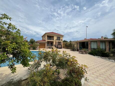5 otaqlı həyət evi, 260 m², Şüvəlan: 600 000 ₼ 2