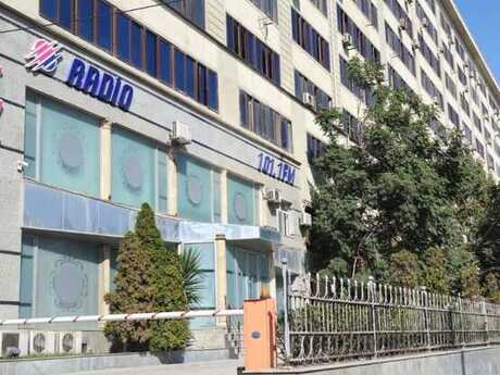 5 otaqlı köhnə tikili - Azadlıq Prospekti m. - 115 m²