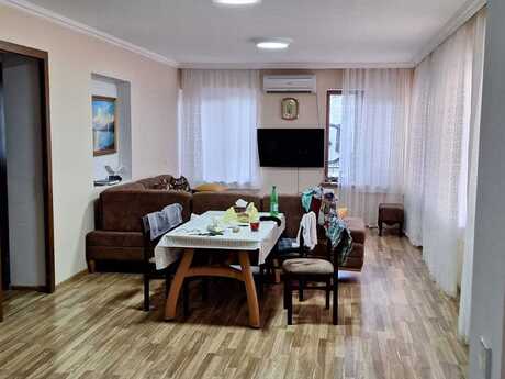 Elan №6268466 - Bakı, Novxanı q., 6 otaqlı, 220 m²