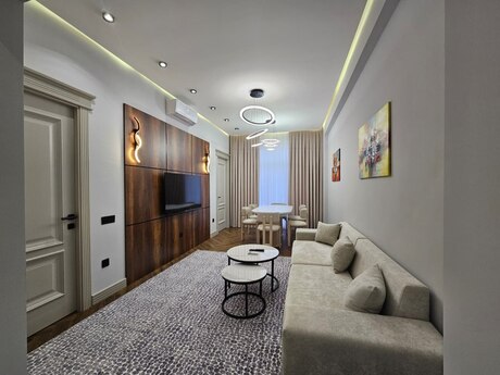Elan №6268459 - Bakı, Nərimanov r., 3 otaqlı, 77 m², 3/17 mərtəbə