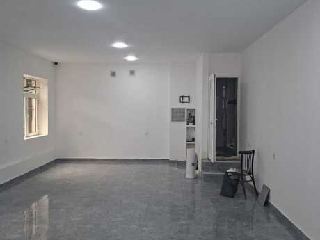 Obyekt - İnşaatçılar m. - 61 m²