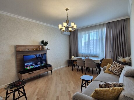 3-комнатная квартира, 110 м², 8 Noyabr: 275 000 ₼ 2