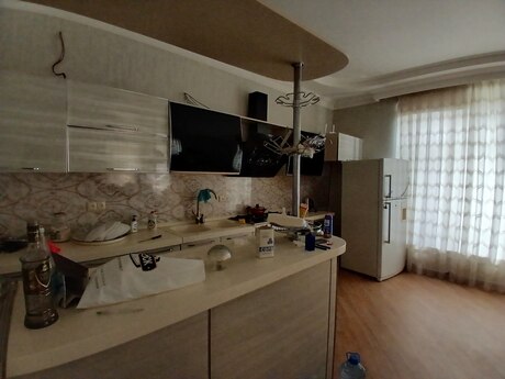 6 otaqlı həyət evi, 350 m², Novxanı: 380 000 ₼ 5
