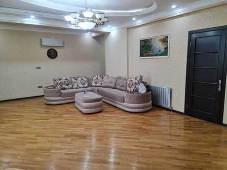 Аренда: 4-комнатная квартира, 180 м², Şah İsmayıl Xətai: 1 400 ₼/мес 4