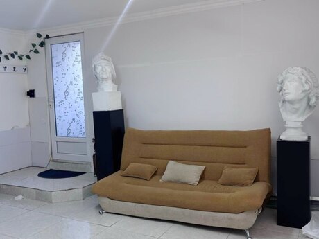 Obyekt - Sahil m. - 70 m²