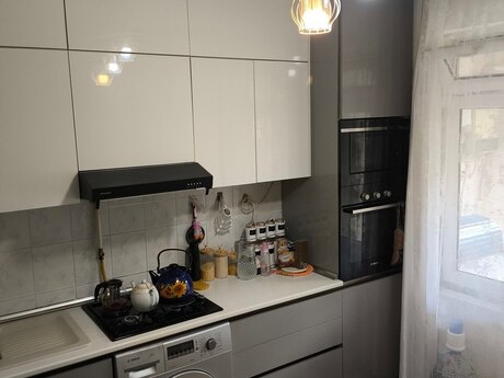 4 otaqlı mənzil, 105 m², Əhmədli: 229 000 ₼ 2