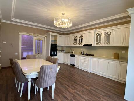 Elan №6269028 - Bakı, 3-cü mikrorayon q., 5 otaqlı, 285 m², 13/21 mərtəbə