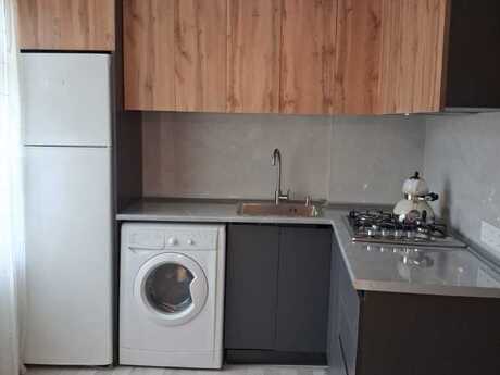 Elan №6269319 - Bakı, Gənclik m., 2 otaqlı, 40 m², 4/5 mərtəbə