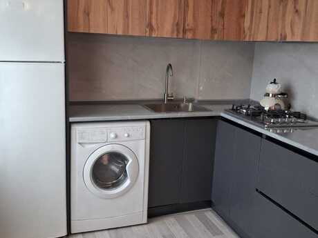2 otaqlı köhnə tikili - Gənclik m. - 40 m²