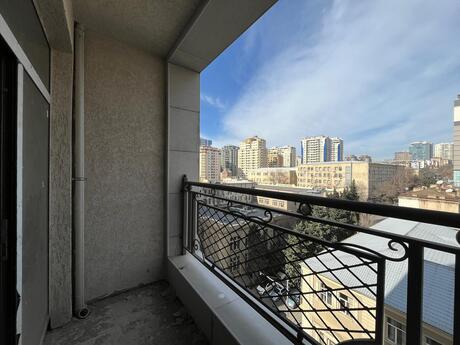 1 otaqlı mənzil, 45 m², 28 May: 159 000 ₼ 3