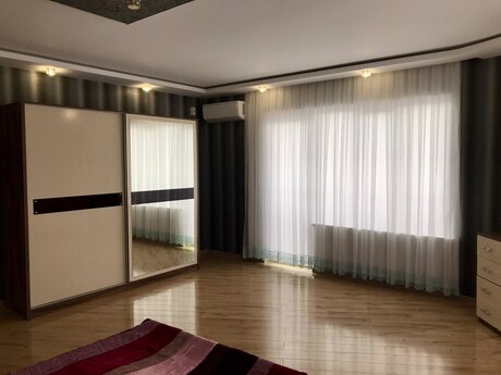 Kirayə 3 otaqlı mənzil, 125 m², 8 Noyabr: 1 000 ₼/ay 3