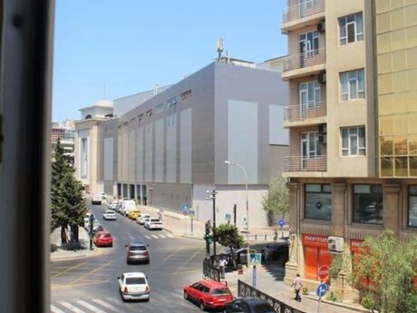 Аренда: 2-комнатная квартира, 70 м², 28 May: 1 200 ₼/мес 3