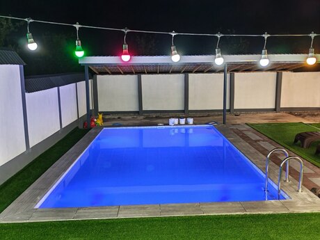 4 otaqlı həyət evi/bağ evi - Qəbələ - 180 m²