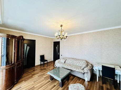 Объявление №6265034 - Баку, м. 28 мая, 2-комн., 70 м², 7/9 этаж