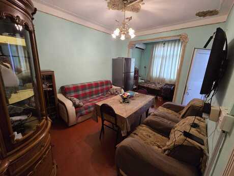 Elan №6269529 - Bakı, Memar Əcəmi m., 2 otaqlı, 45 m², 4/5 mərtəbə