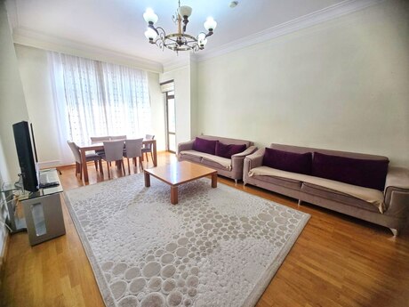Elan №6269657 - Bakı, Nizami m., 3 otaqlı, 135 m², 8/16 mərtəbə