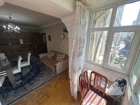 3 otaqlı mənzil, 70 m², 28 May: 200 000 ₼ 4