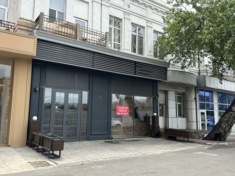 Obyekt - Şah İsmayıl Xətai m. - 170 m²
